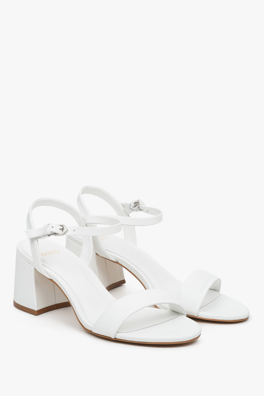 Women's Block Heel White Sandals made of Genuine Leather Estro ER00112424