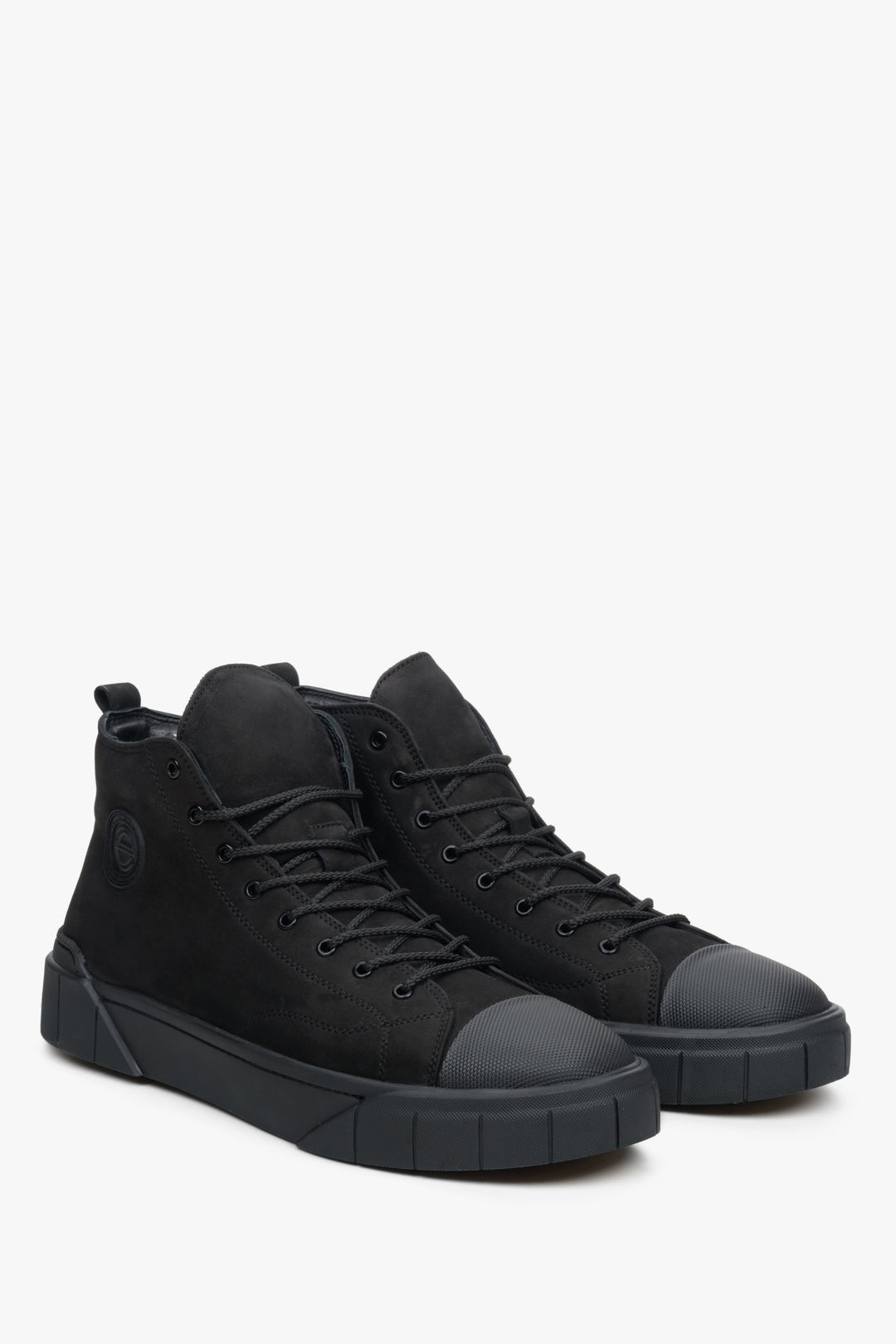 High-top men's winter sneakers made of black suede with fur lining
