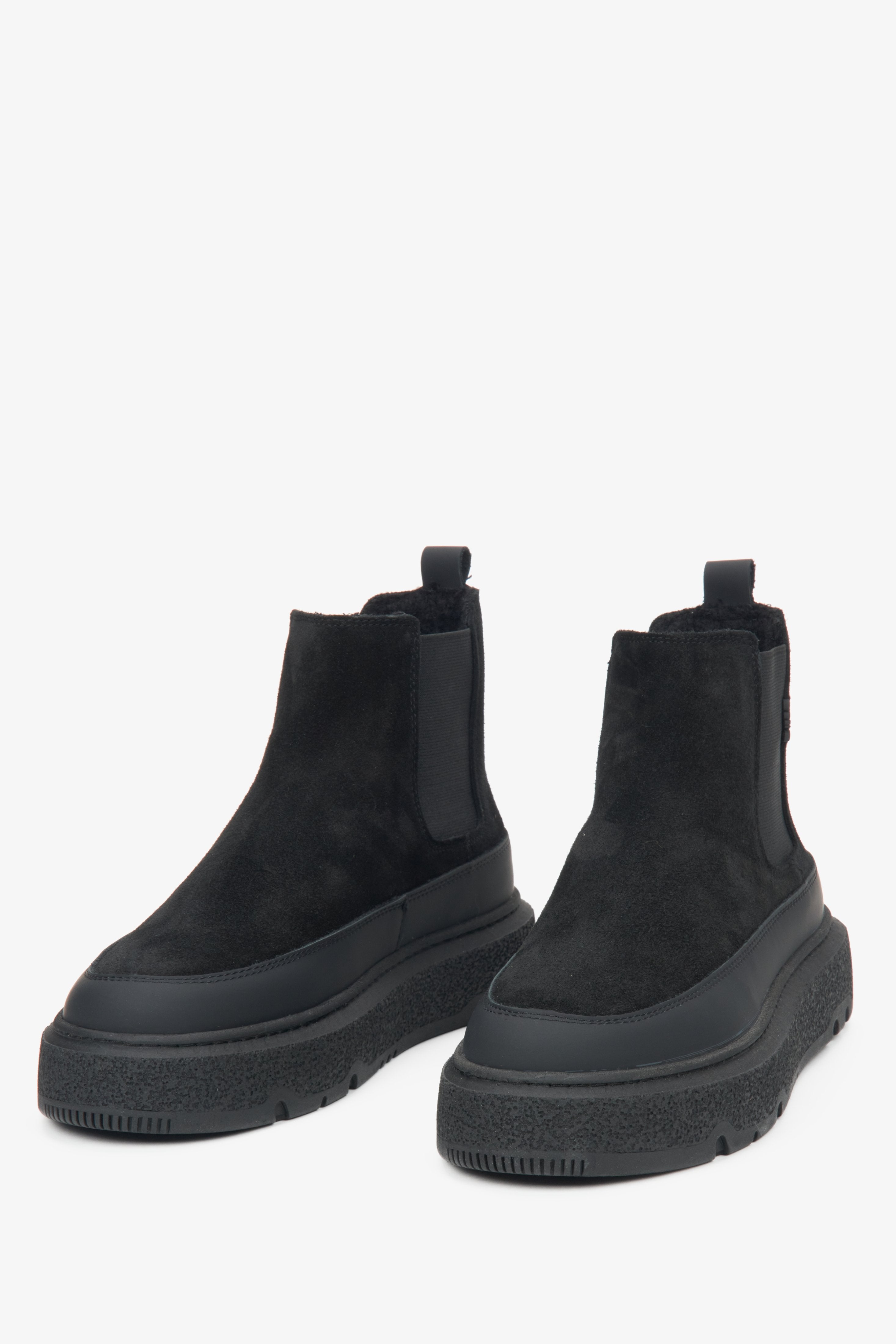 Black winter Chelsea boots for women with fur lining by Estro - top view of the model.