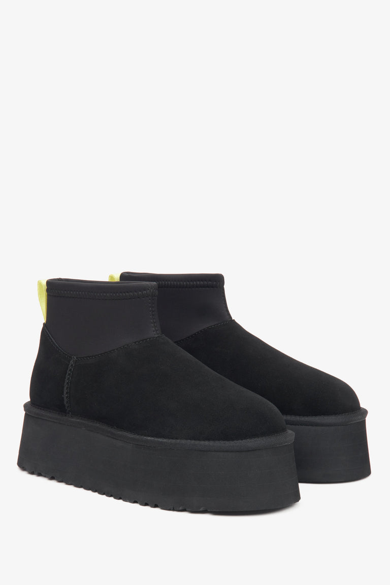 Black Velour Snow Boots for Women by Estro