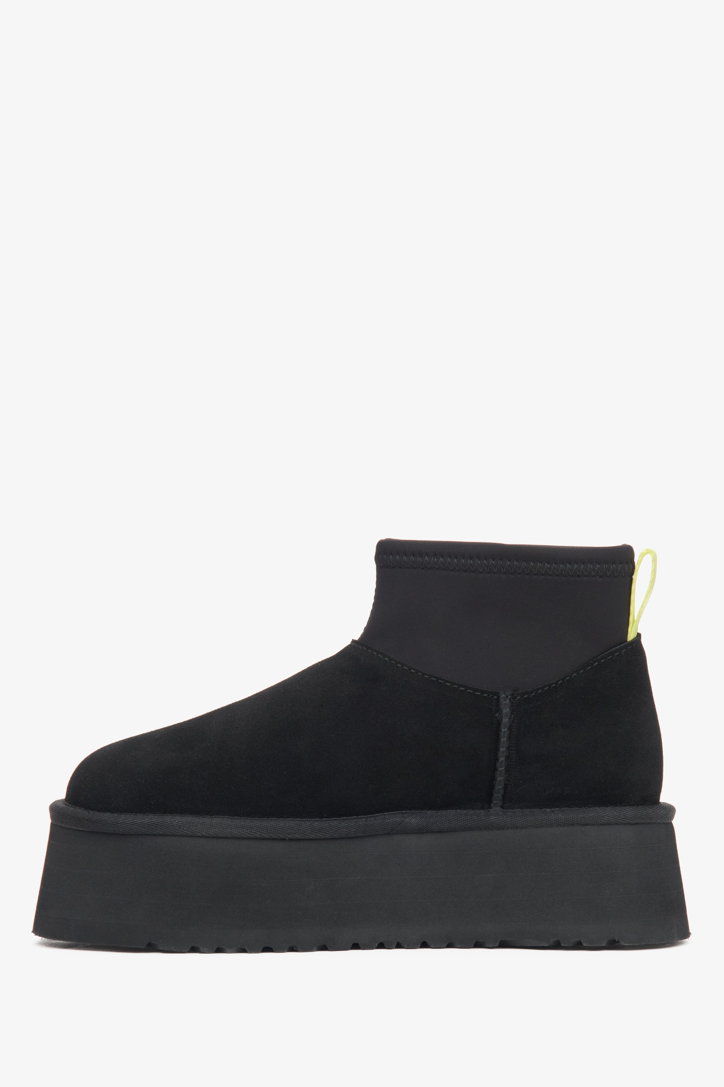 Stylish Women's Black Velour Snow Boots by Estro - sideline.
