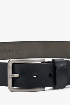 Stylish black men's belt by estro, crafted from high-quality genuine leather and finished with a classic silver buckle.