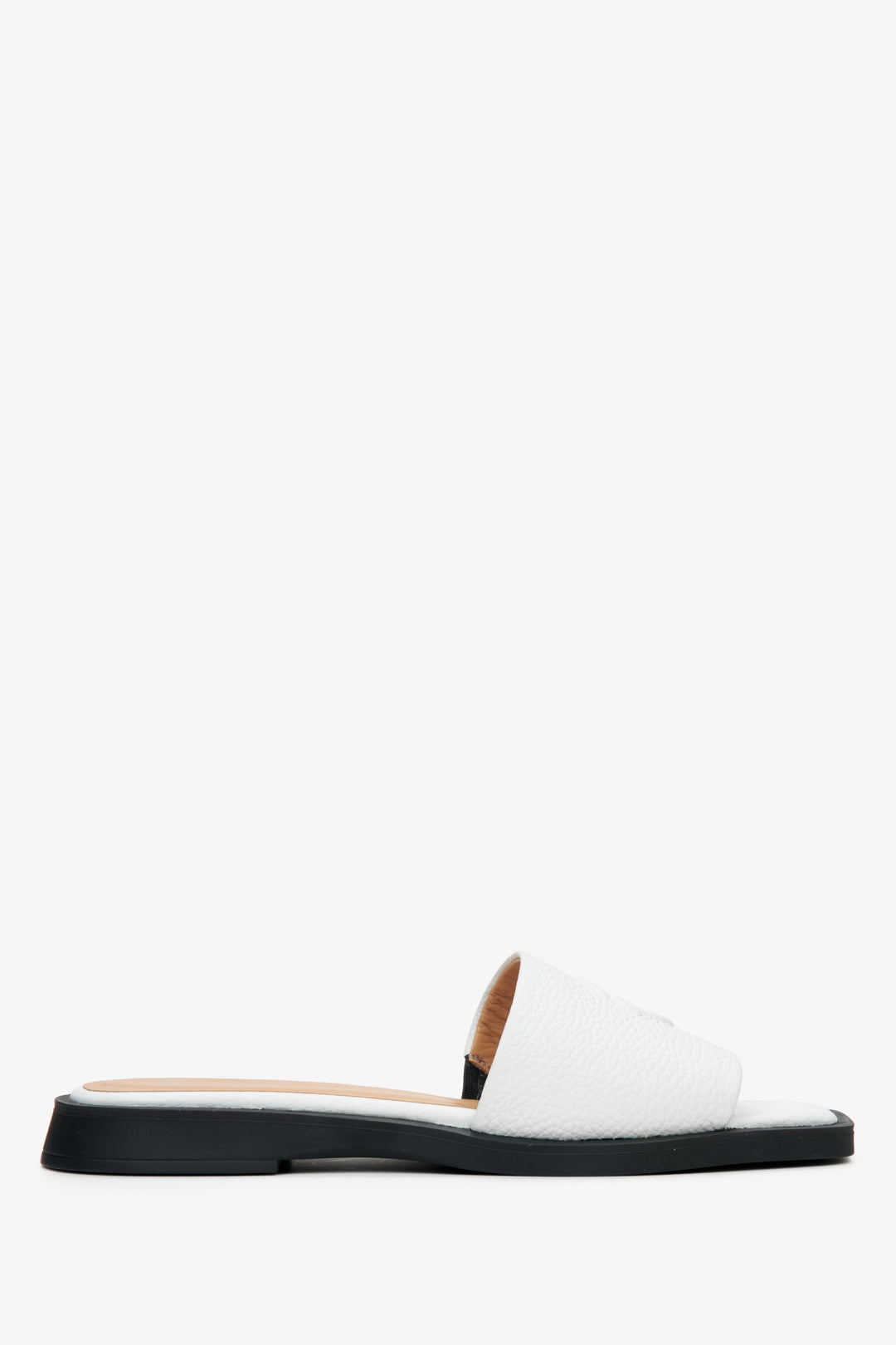Women's White Leather Flat Sandals Estro ER00115108.