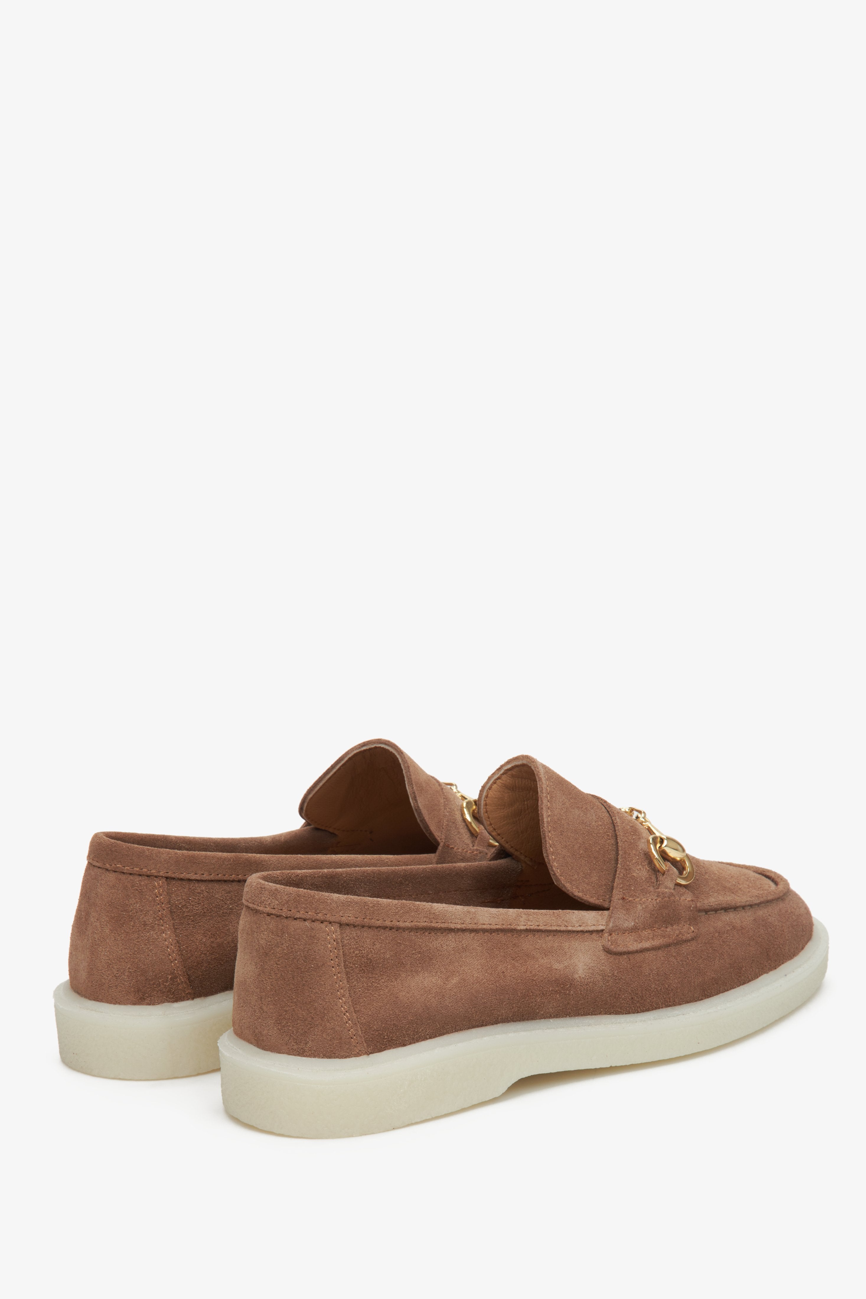 Women's light brown velour loafers Estro.