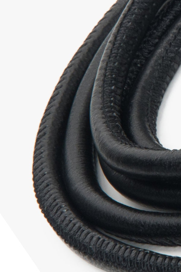 Elegant 165 cm Women's Belt made of Genuine Leather in Black – Estro.