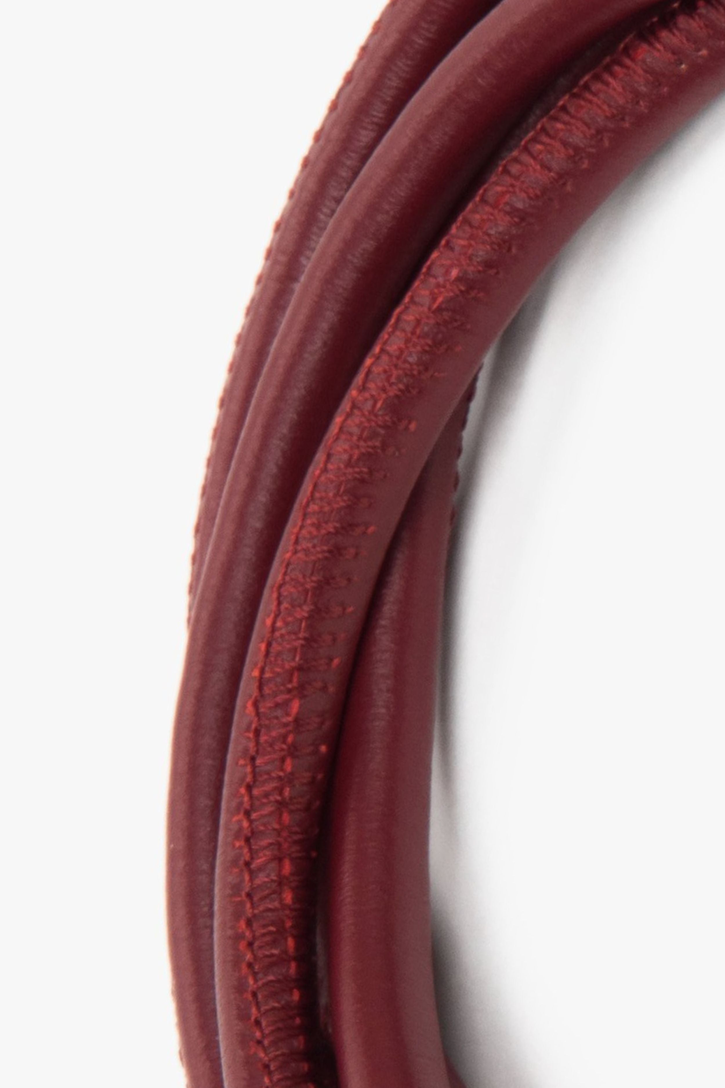 Elegant 165 cm Women's Belt made of Genuine Leather in Burgundy – Estro.