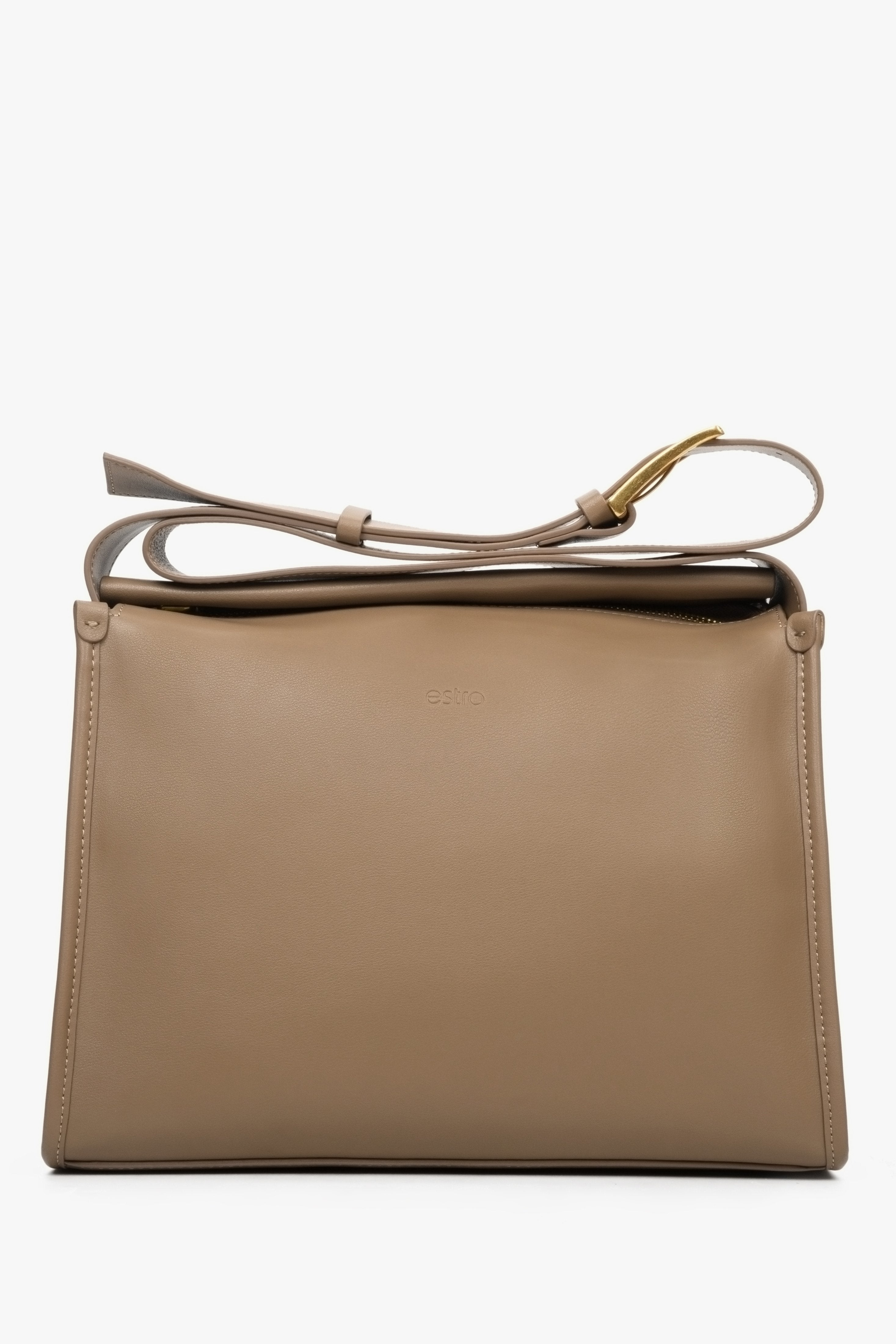 Women's leather light brown shoulder bag by Estro with an adjustable strap.