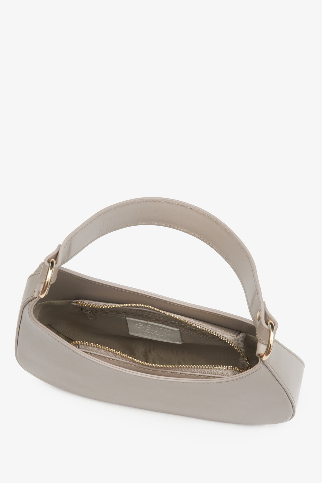 Women's shoulder bag in beige and grey in Italian natural leather - close-up of the interior of the model.