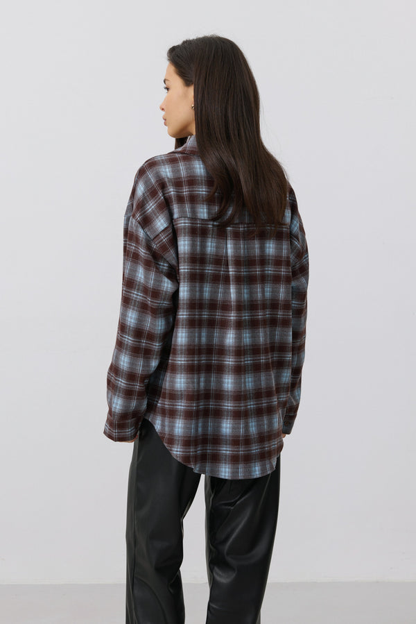 Button-up burgundy and blue women's oversized checkered shirt, Estro.