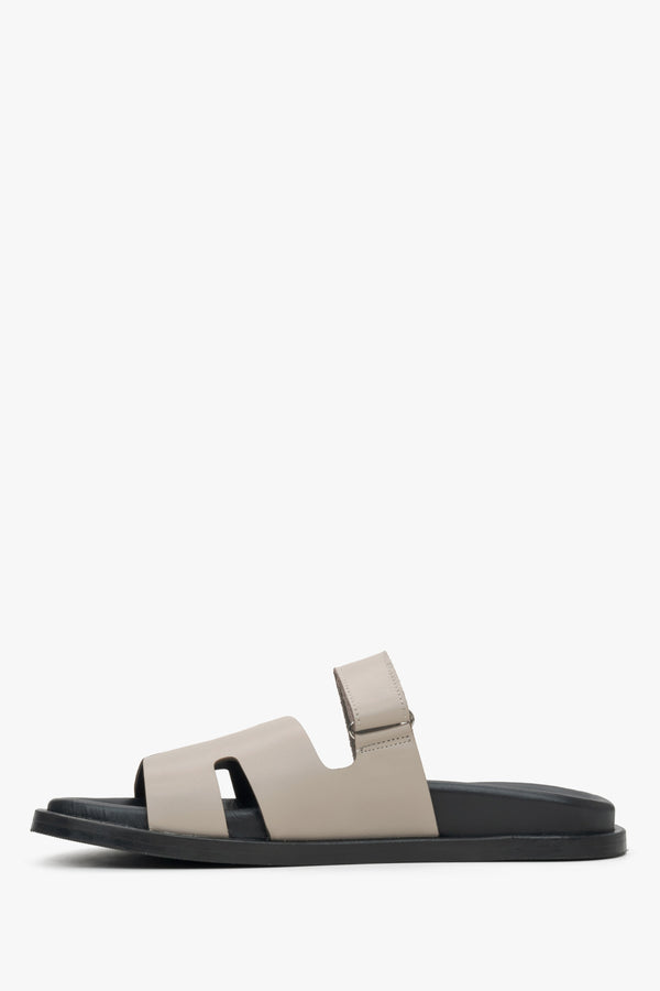 Women's beige slide sandals Estro - shoe profile.