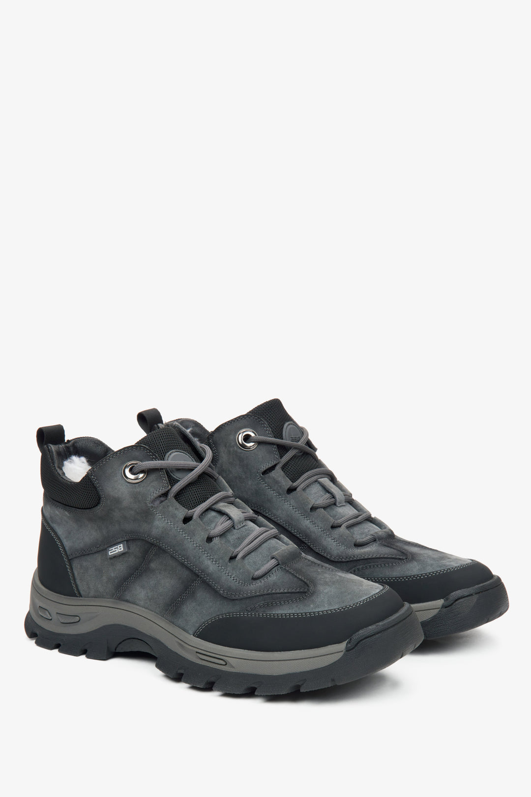 Men's dark grey high-top sneakers with insulation by ES8.