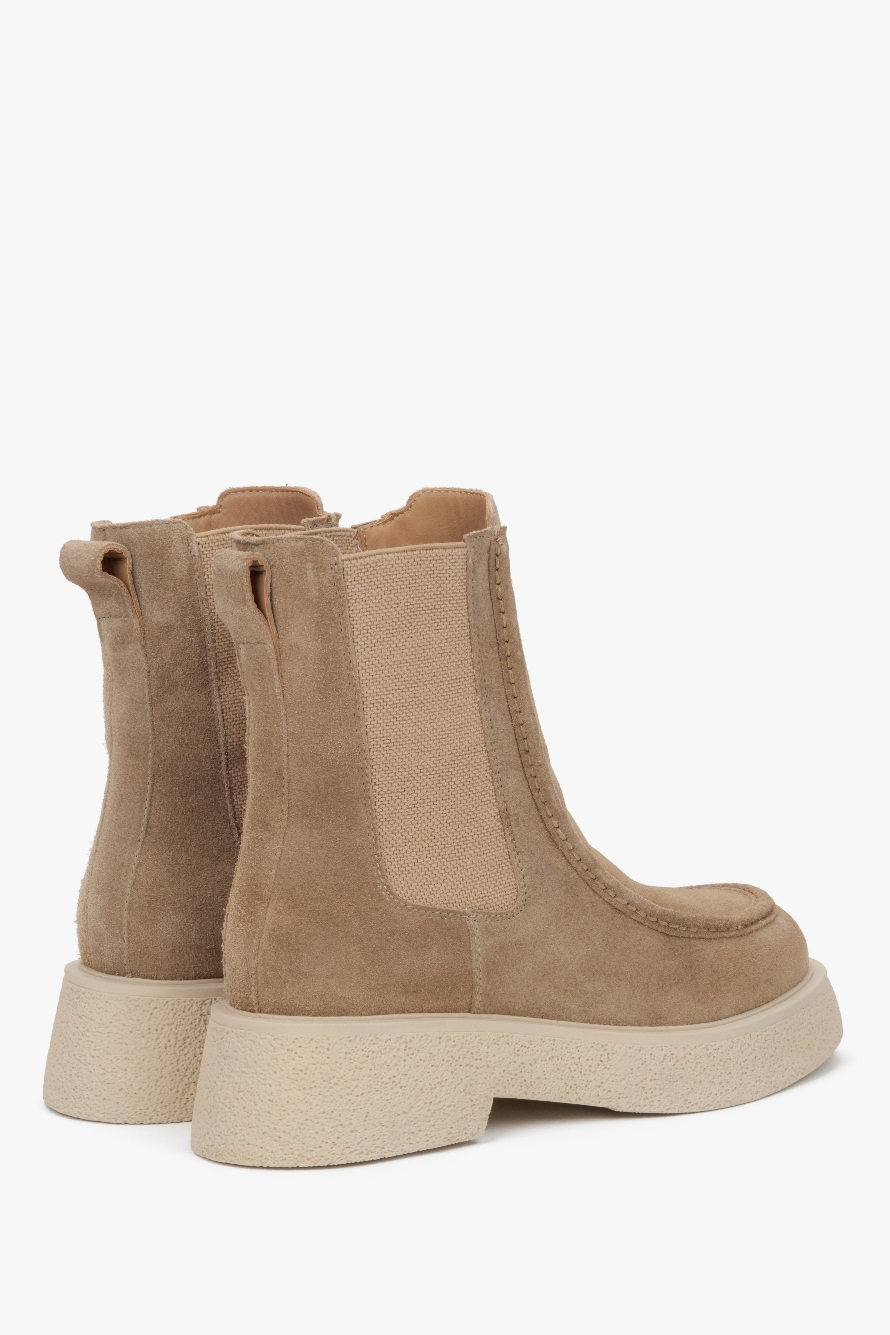 Beige velour women's chelsea boots Estro - back view of the model.