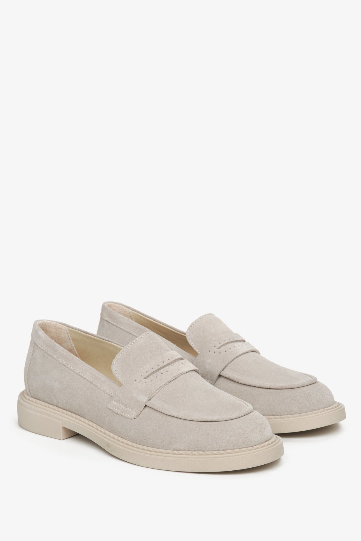 Women's light beige velour loafers for spring Estro.