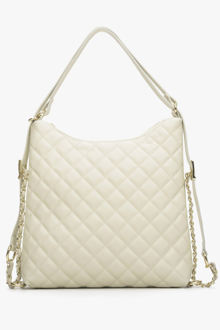 Women's ligth beige handbag made of genuine leather by Estro with quilting.