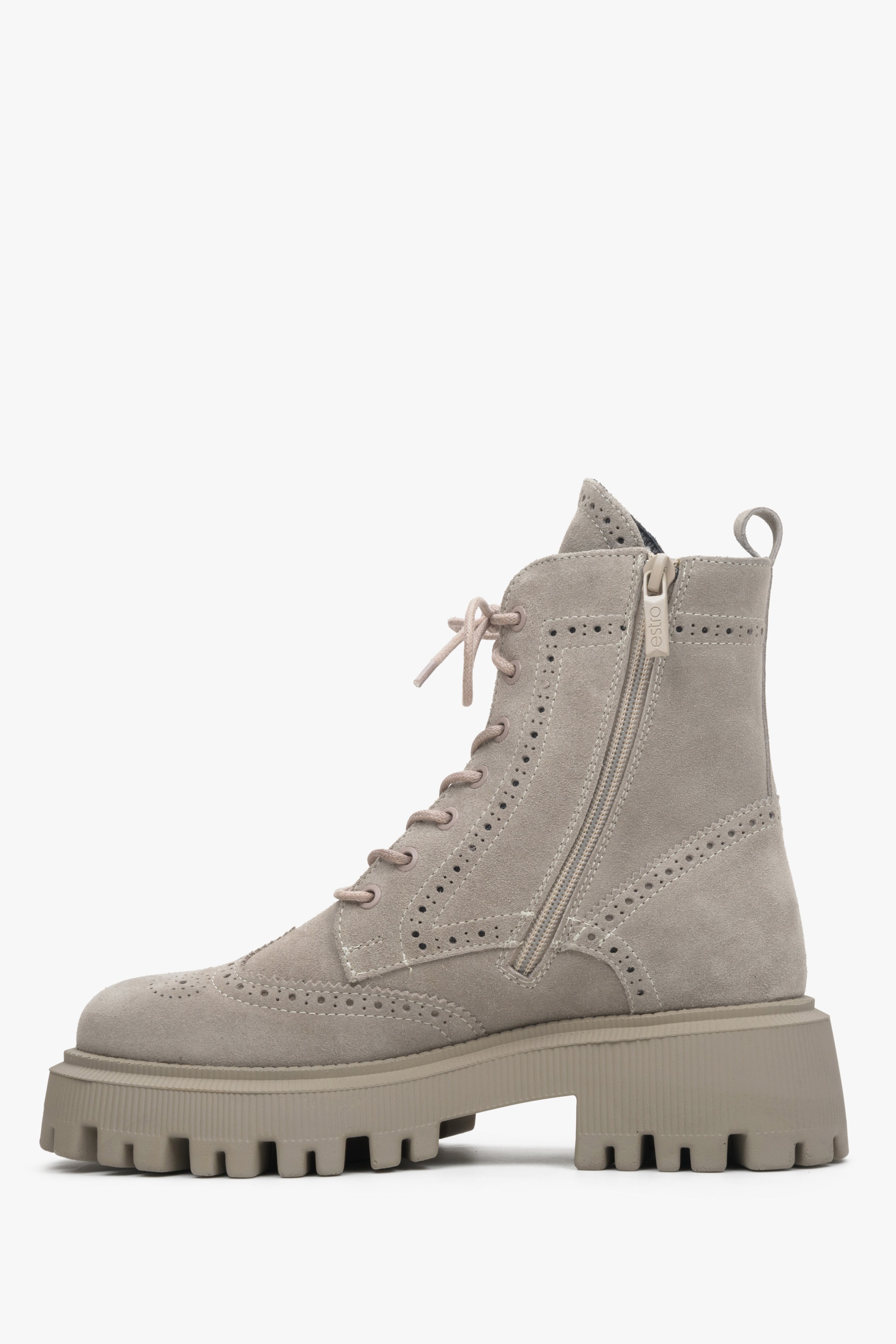 Grey suede Estro women's ankle boots with laces - shoe profile.