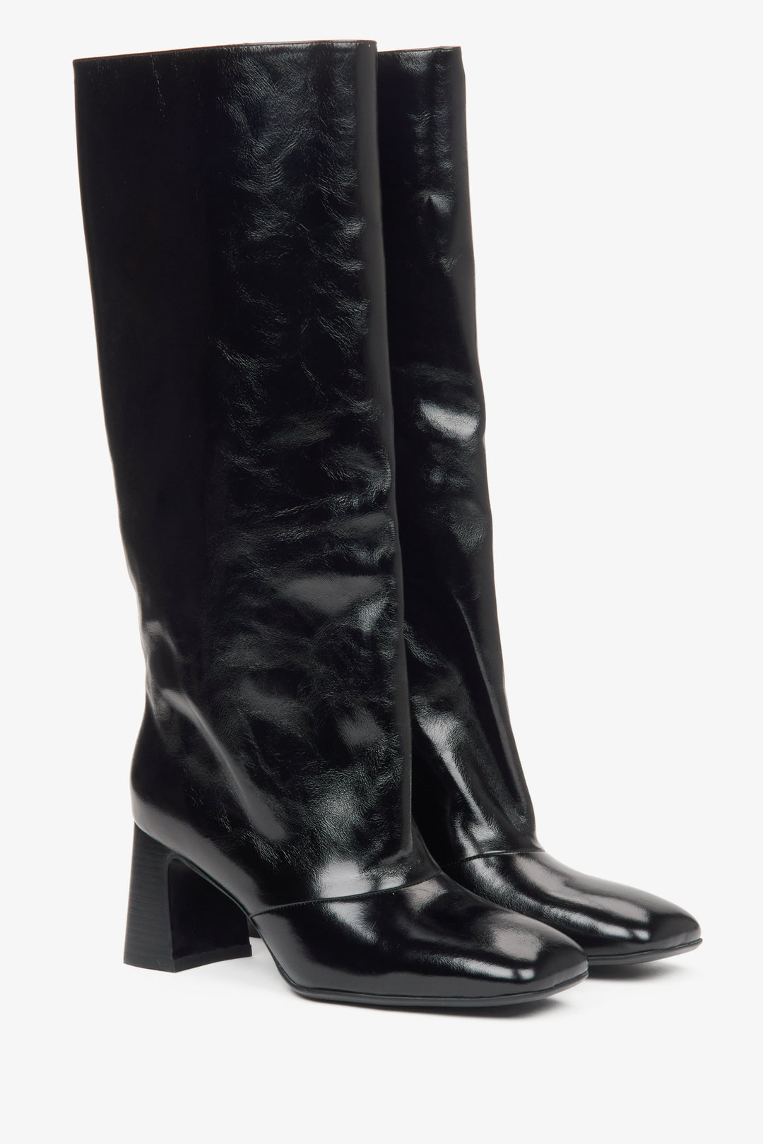 Women's black high-heeled boots with a wide shaft made of patent leather by Estro - full presentation of the shaft.