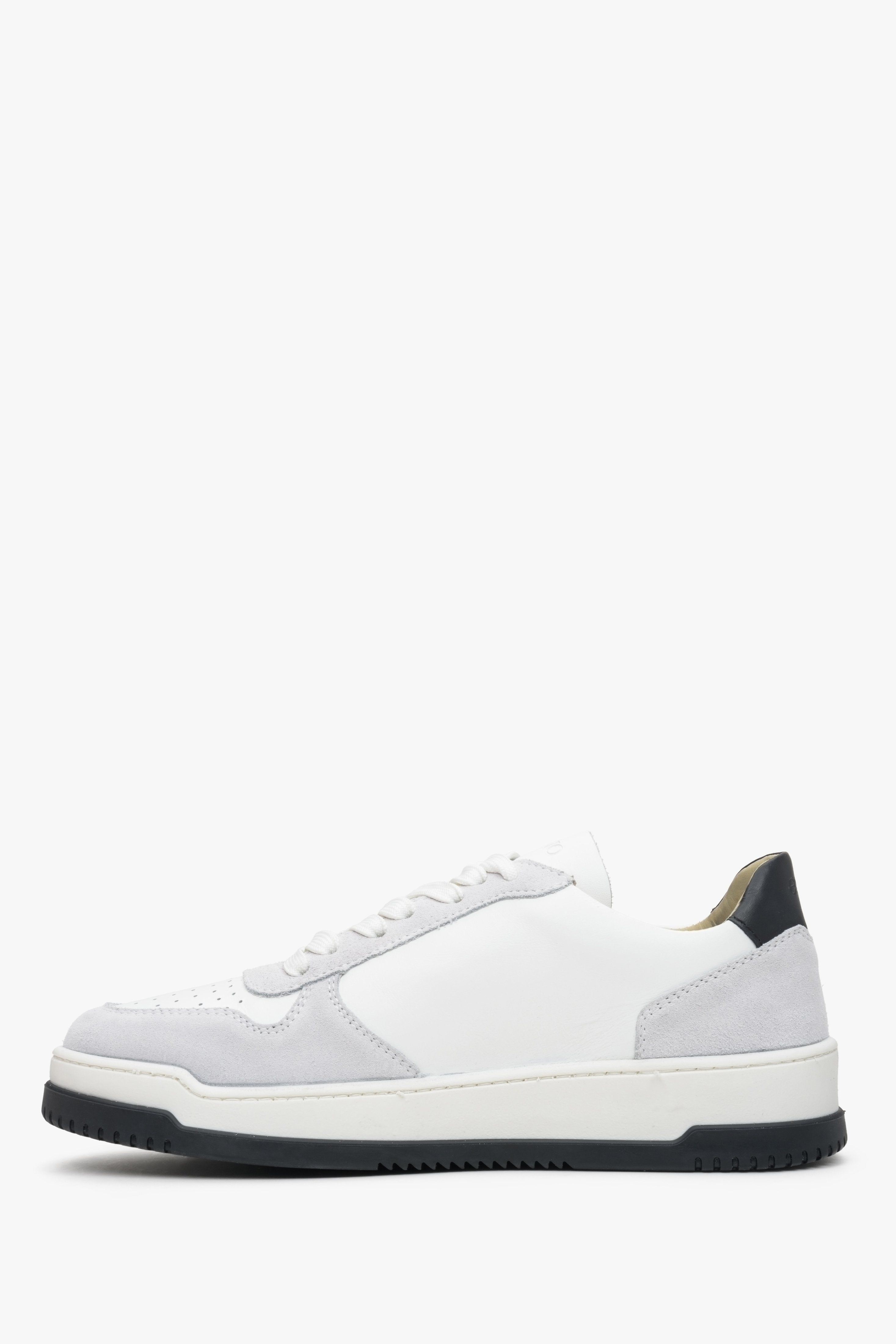 Women's sneakers made of genuine leather and velour in white and grey color - shoe profile.