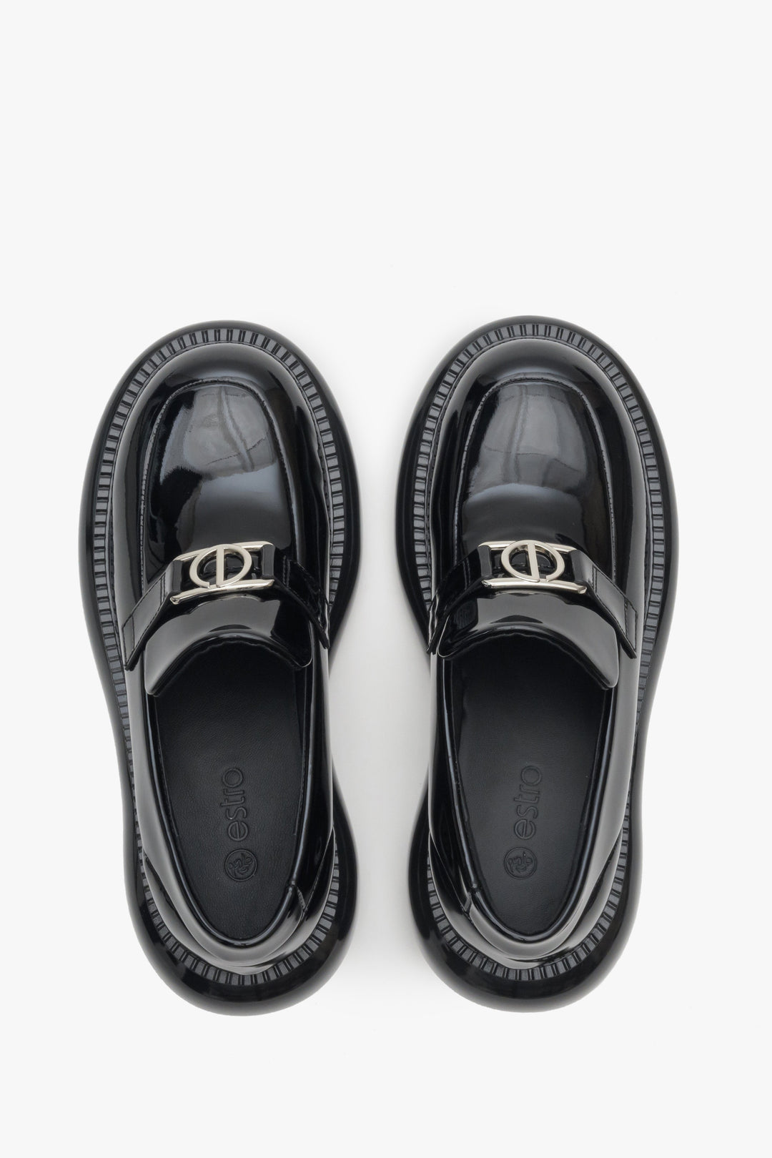 Black patent leather loafers Estro - presentation from above.
