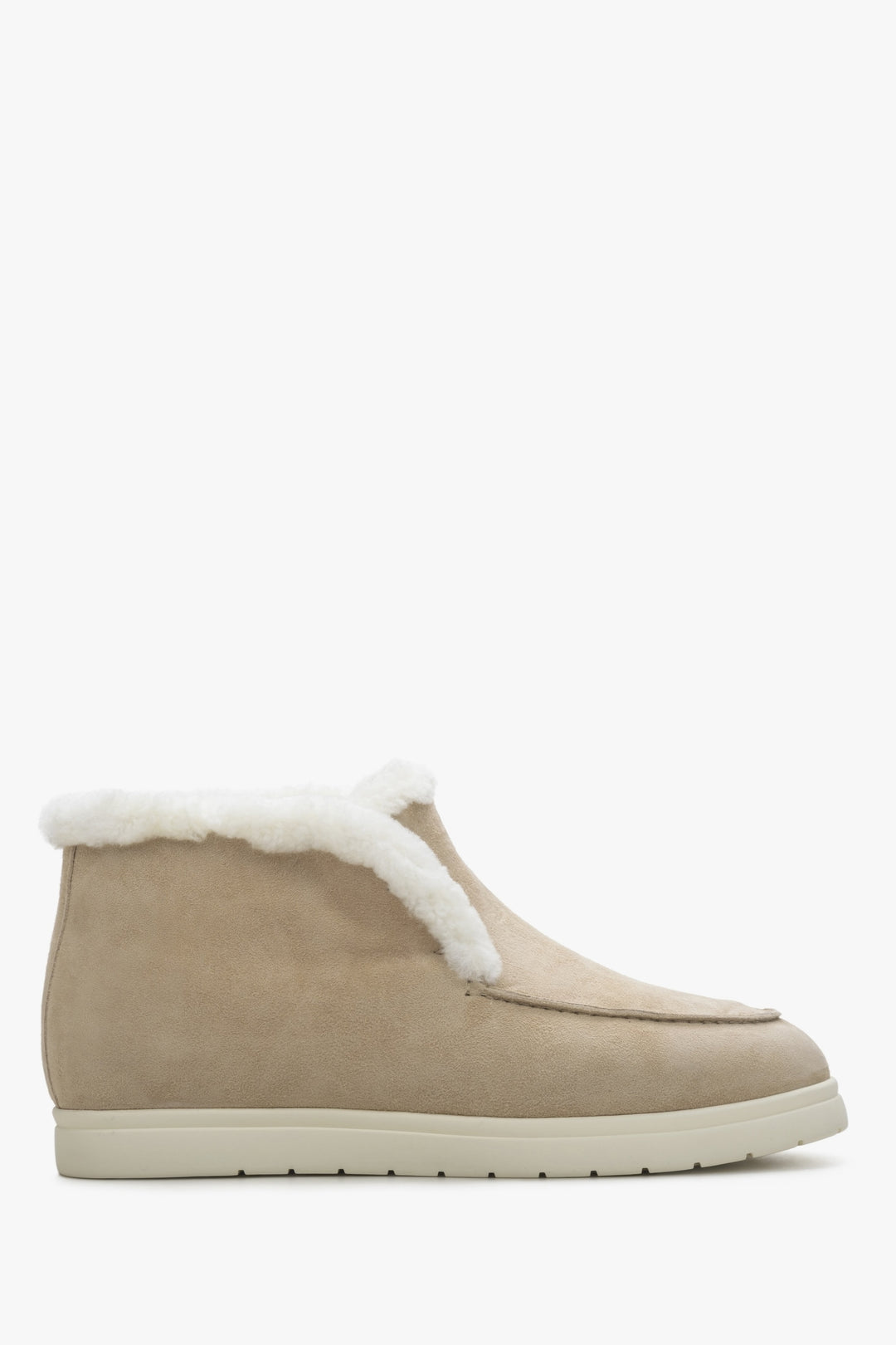 Fur and velour light beige low-top boots Estro - shoe profile.