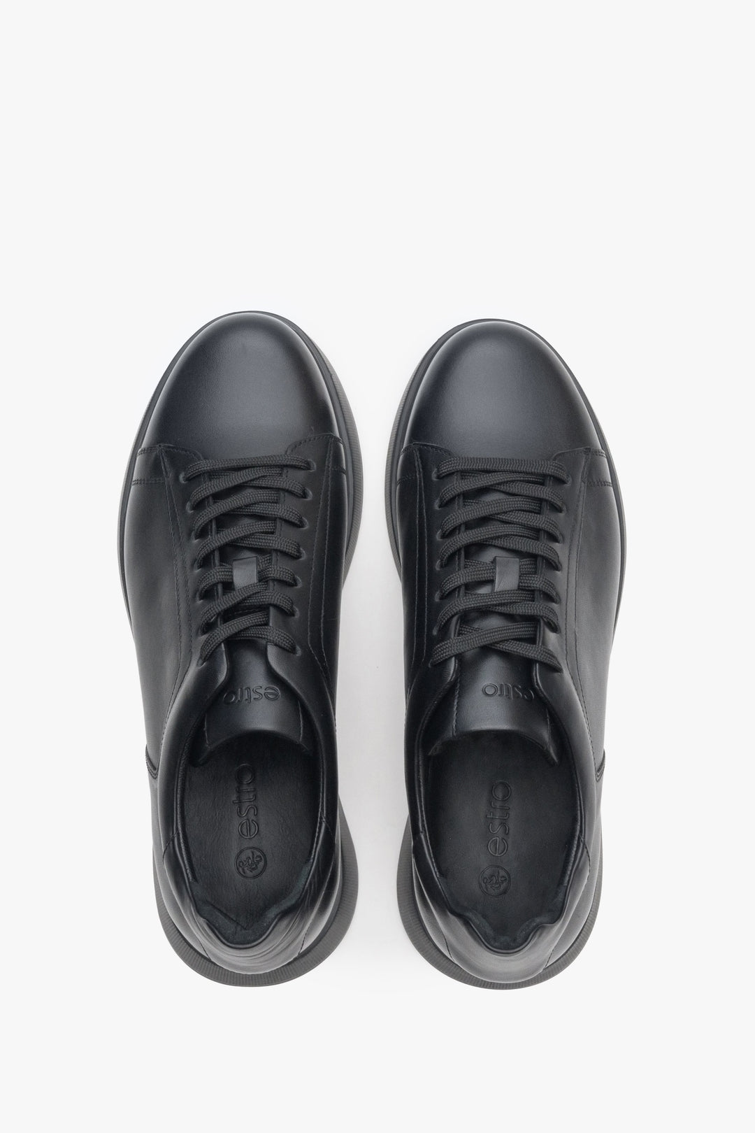 Men's low top sneakers with lacing in black genuine leather by Estro - top view presentation of the model.