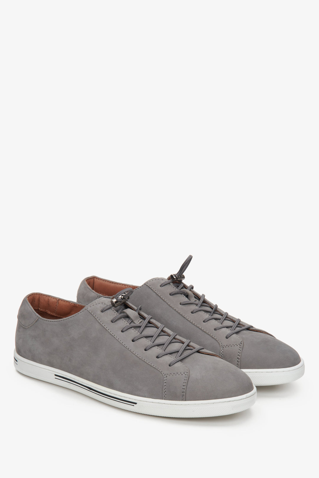 Estro brand grey nubuck men's sneakers - presentation of the toe and side seam of the footwear.