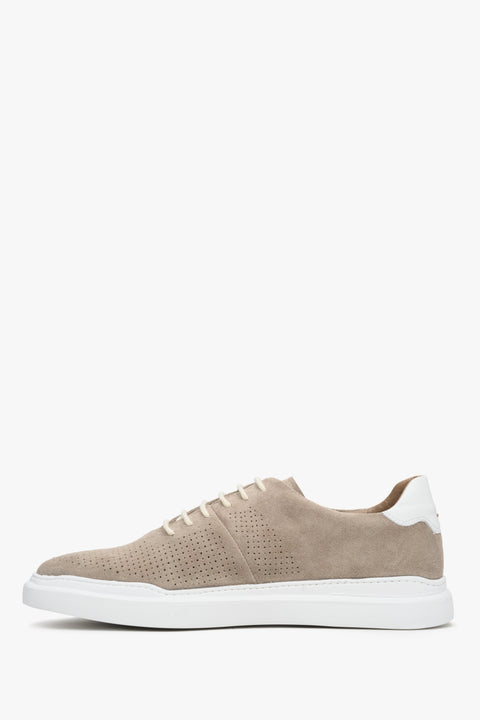 Men's beige sneakers made of natural suede for summer by Estro - shoe profile.