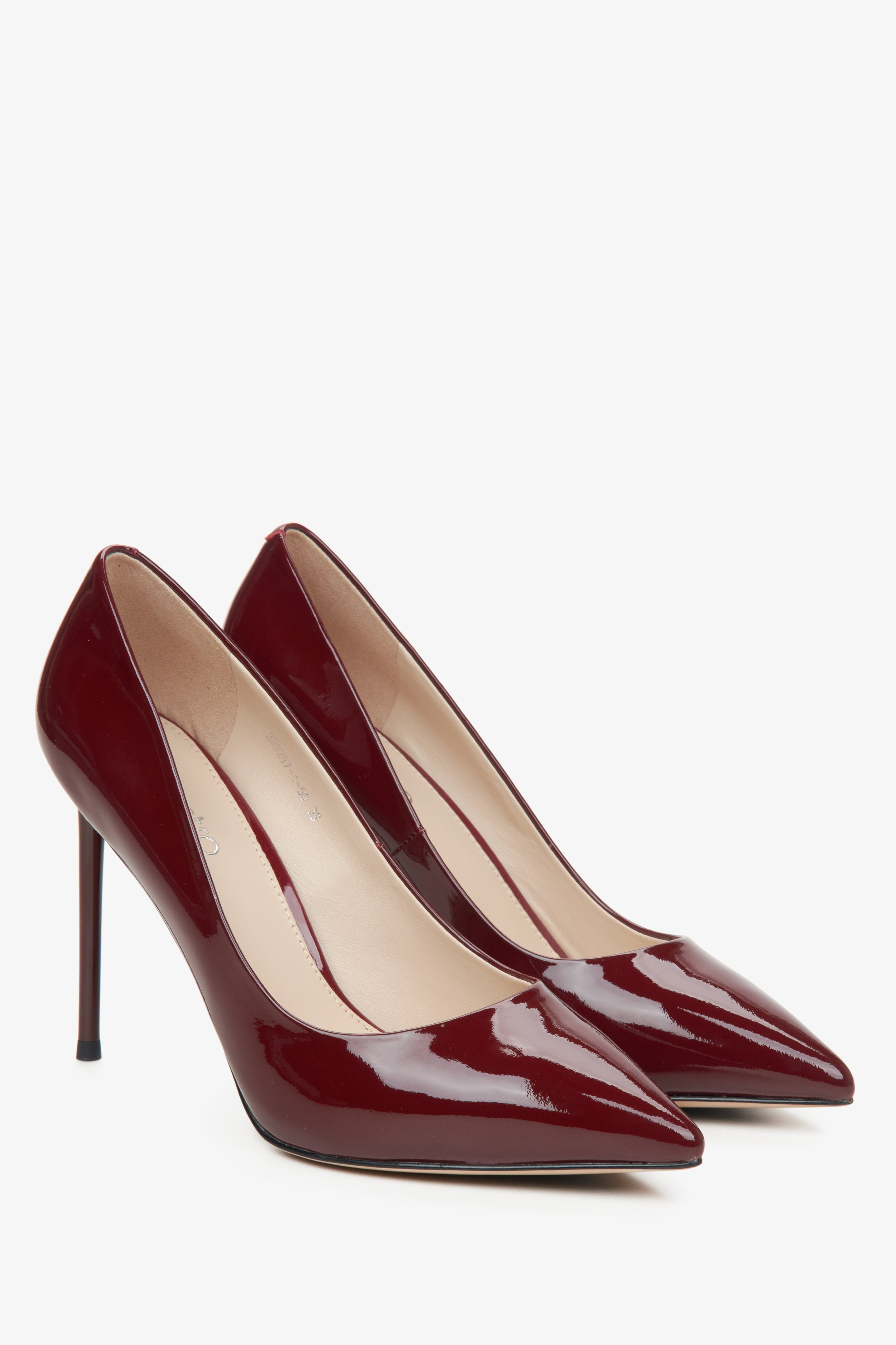 Estro - burgundy high heels pumps made of genuine leather.