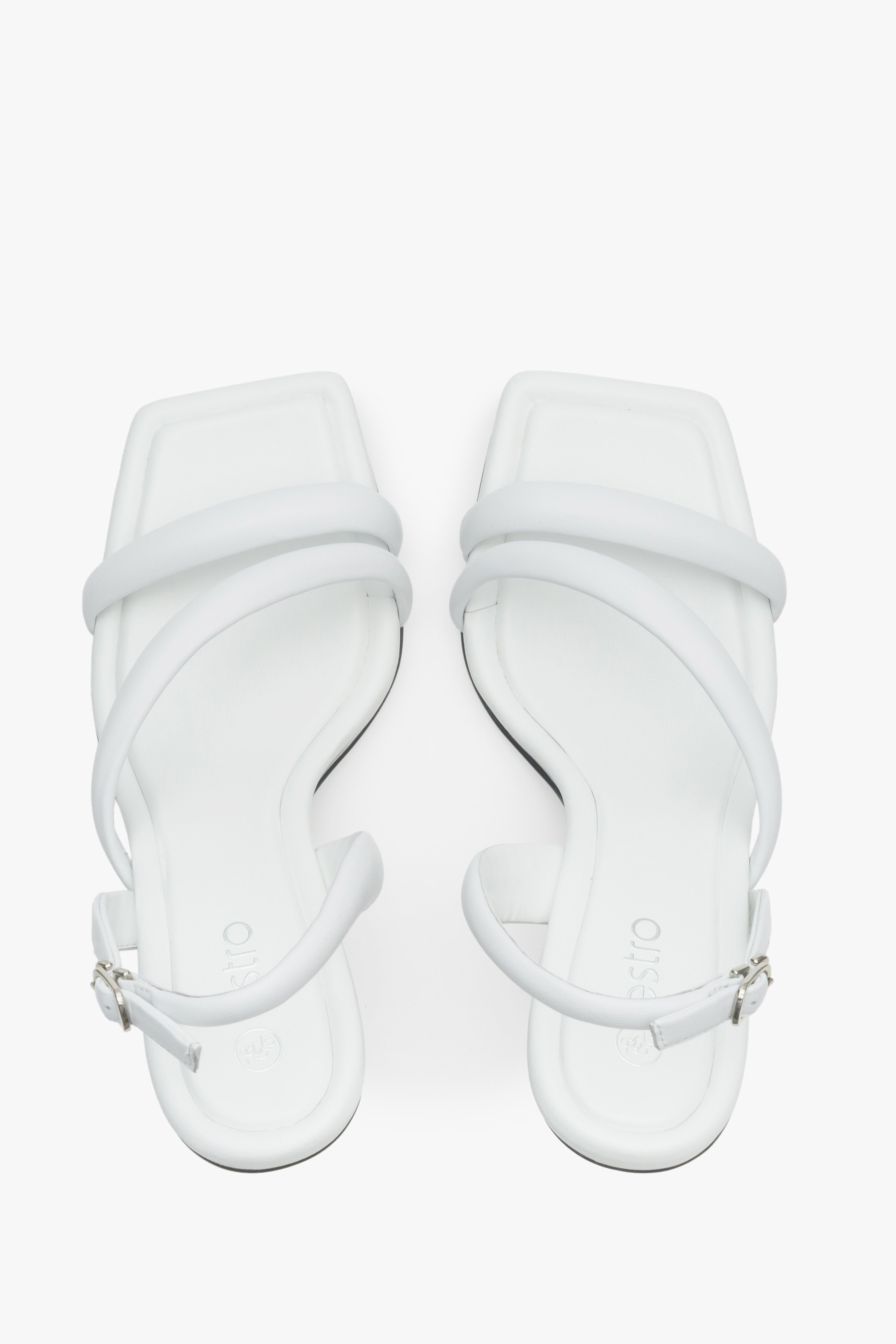 Women's soft-strap heeled sandals in white, Estro brand - presentation from above.