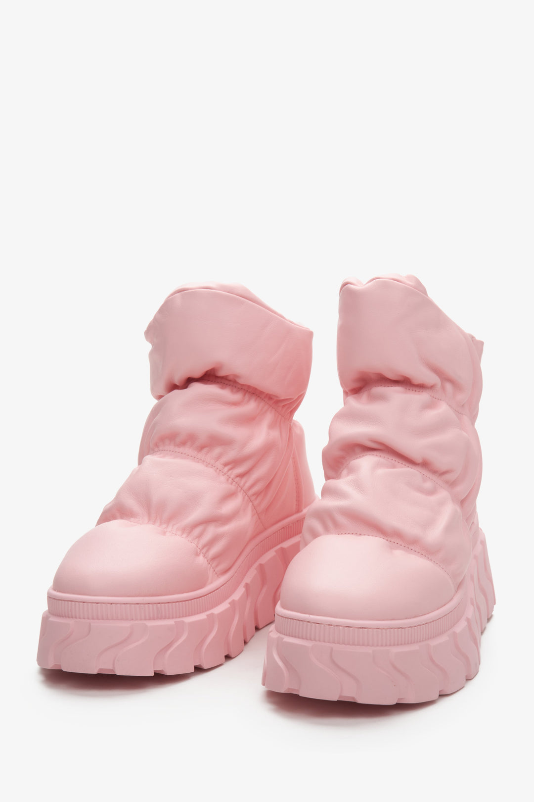 Pink leather snow boots with fur lining Estro.