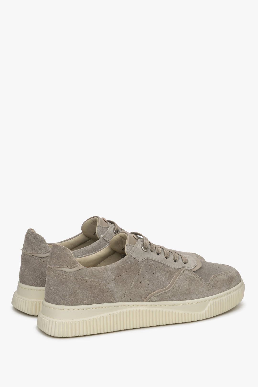 Estro women's grey-beige velour  sneakers - close-up on the side line and heel counter of the shoe.