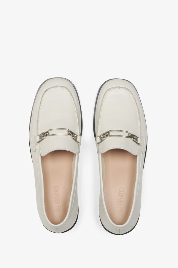 Women's beige leather loafers - presentation from above.