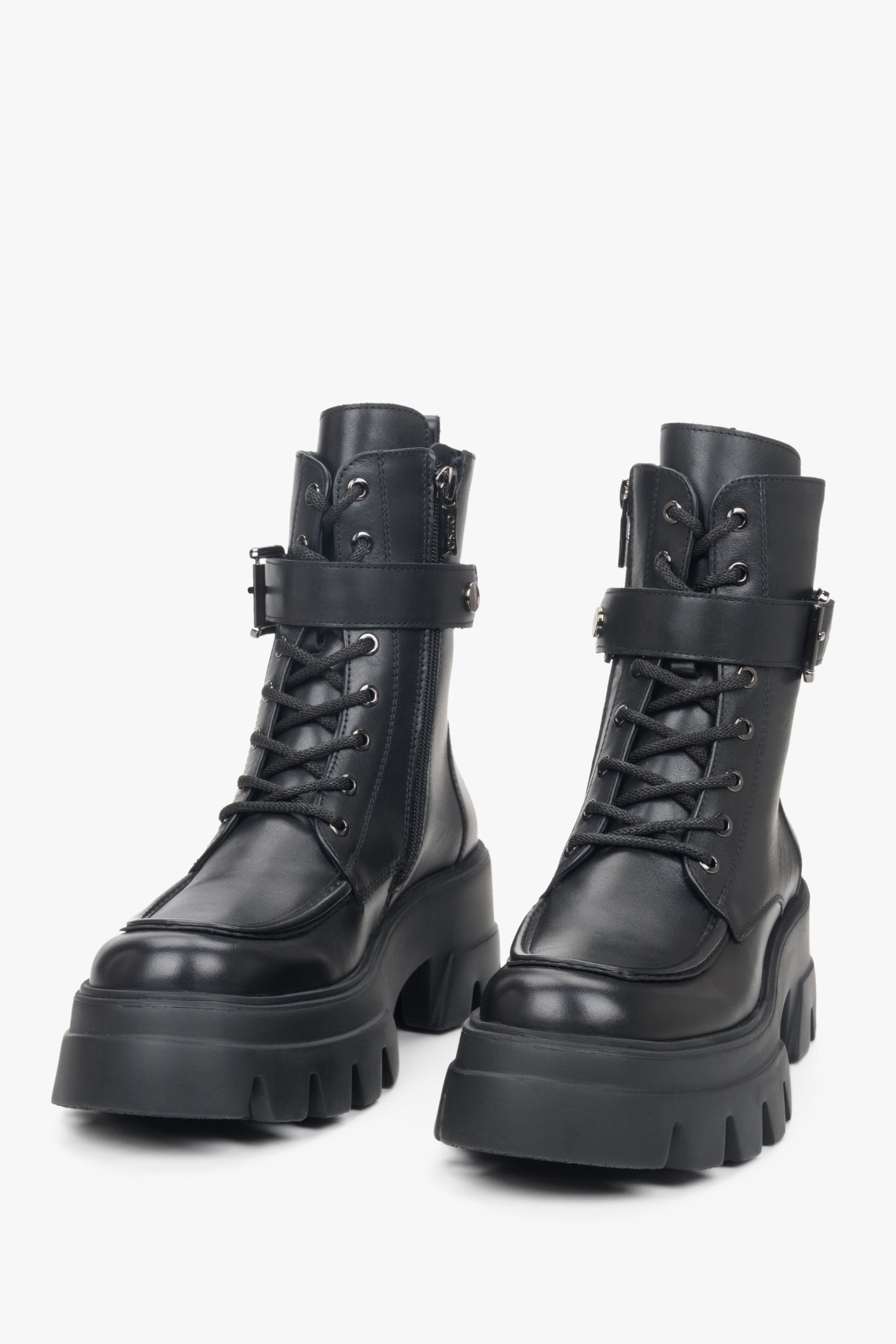 Black leather women's boots by Estro for fall.