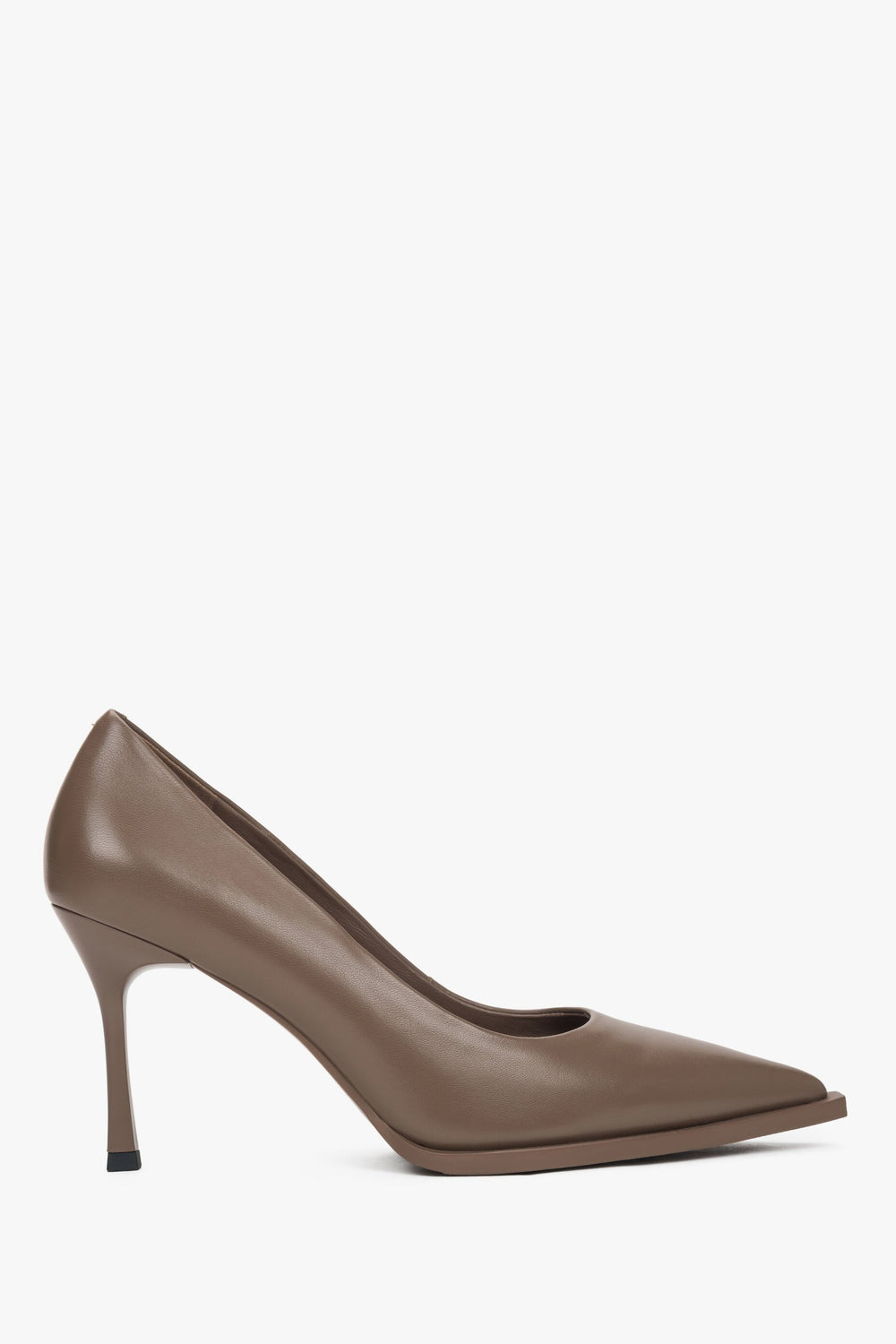 Women's Brown Genuine Leather Pointed Toe Pumps Estro ER00115742.