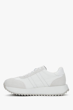 Women's white sneakers by Estro - shoe profile.