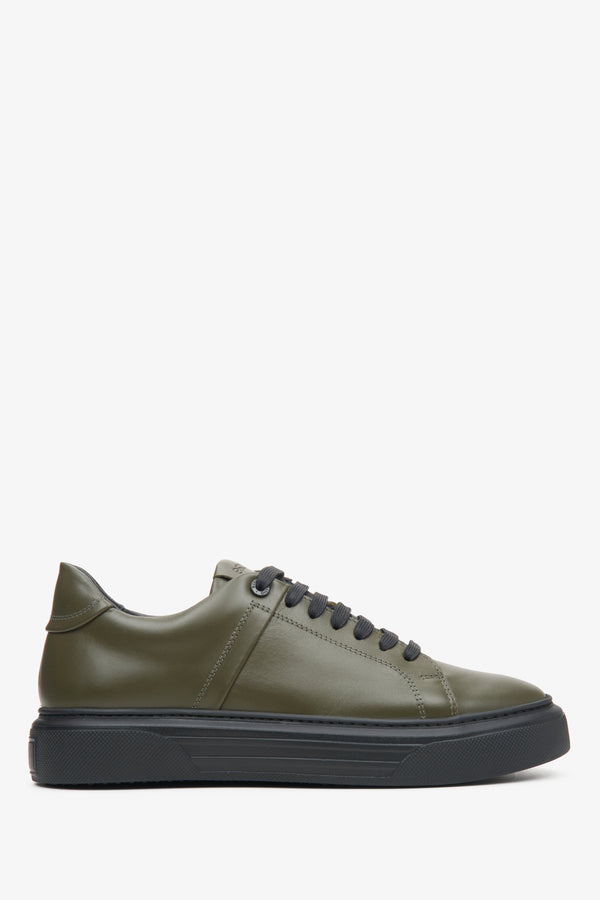 Men's Khaki Italian Genuine Leather Sneakers Estro ER00113470.