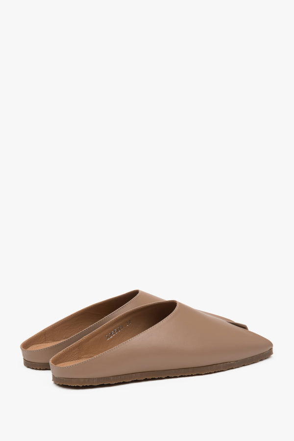 Premium women's slides made from beige Italian genuine leather.