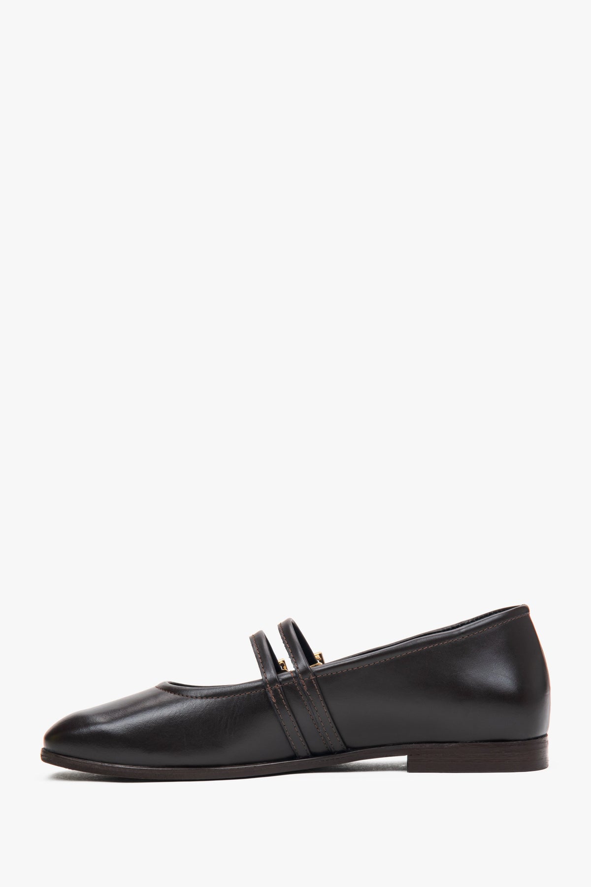 Dark brown women's leather ballet flats from Estro - shoe profile.
