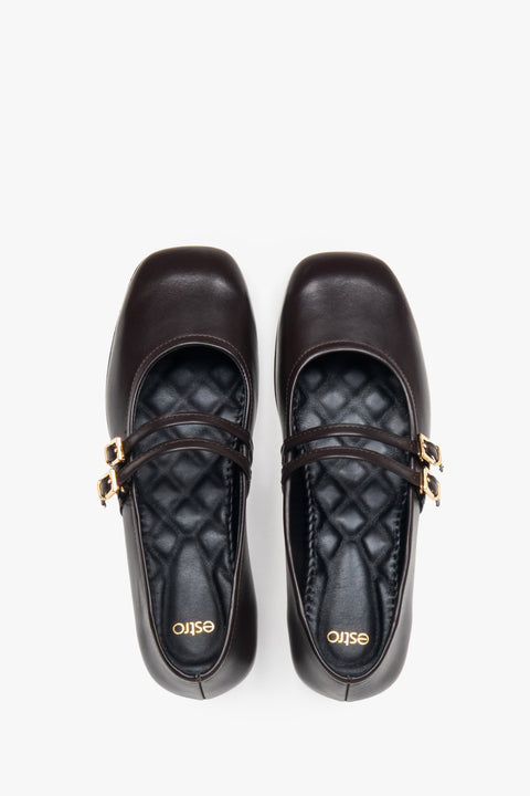 Dark brown women's leather ballet flats from Estro - top view presentation.
