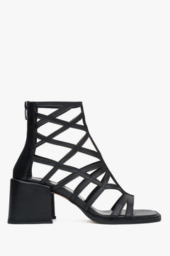 Women's Black Elegant Gladiator Sandals with an Openwork Design Estro ER00117383.