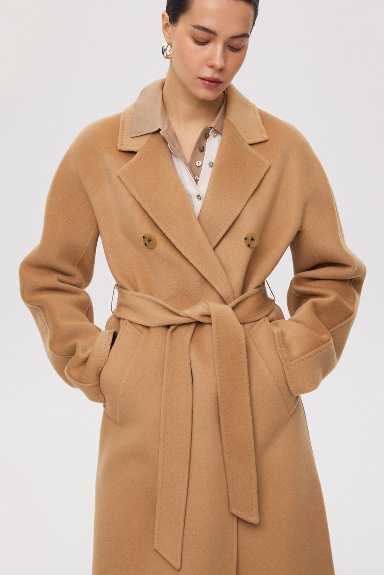 Women's Classic Caramel Belted Coat made of Wool and Cashmere Estro.