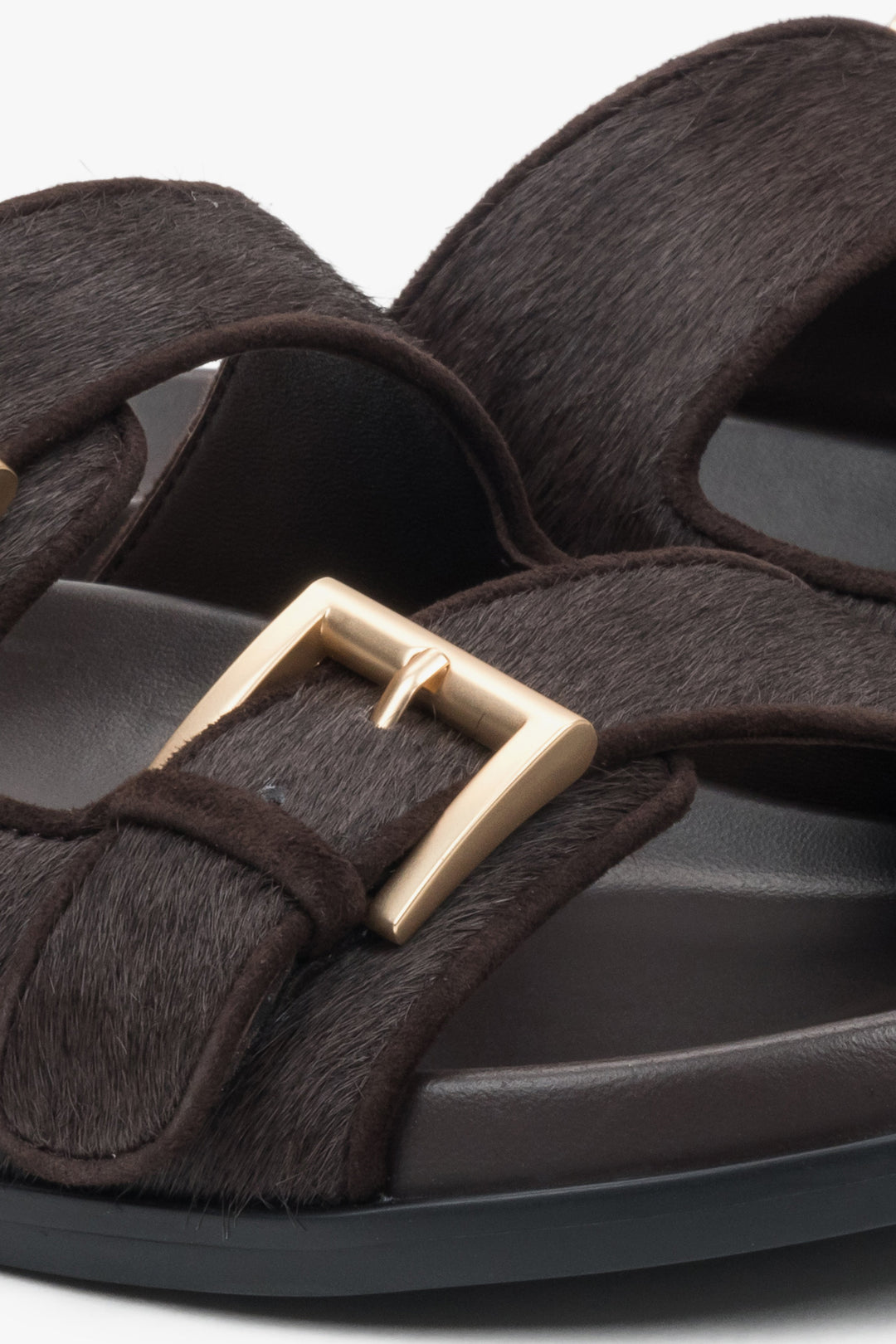 Dark brown women's slides made of natural leather with wide adjustable straps by Estro.