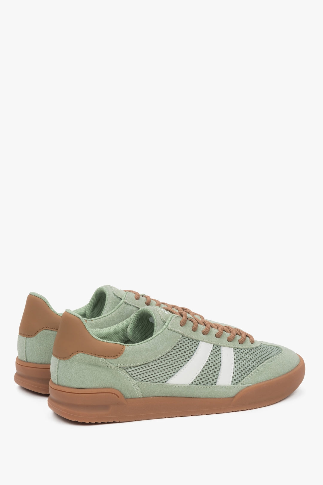 Lightweight green women's sneakers with mesh and natural velour, model ES8.