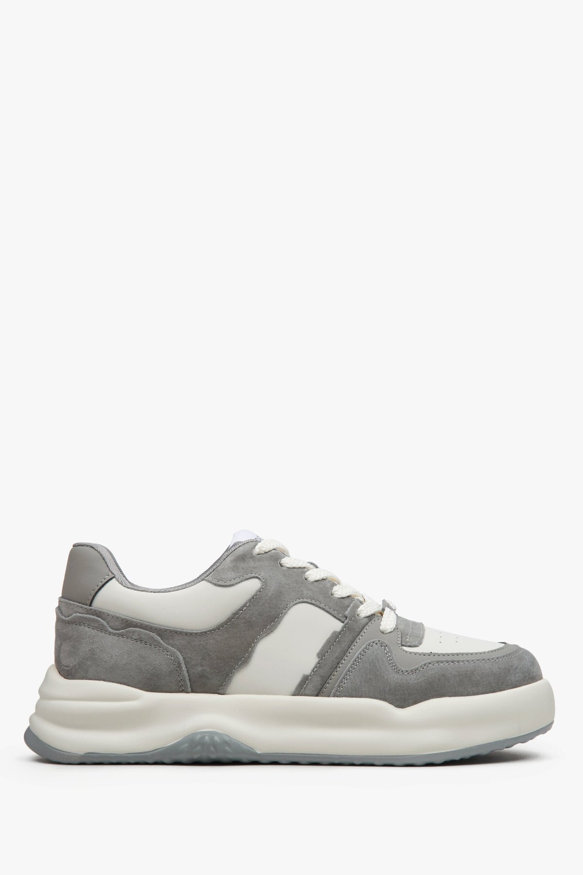Women's Grey & White Suede & Leather Low-Top Sneakers Estro ER00114662
