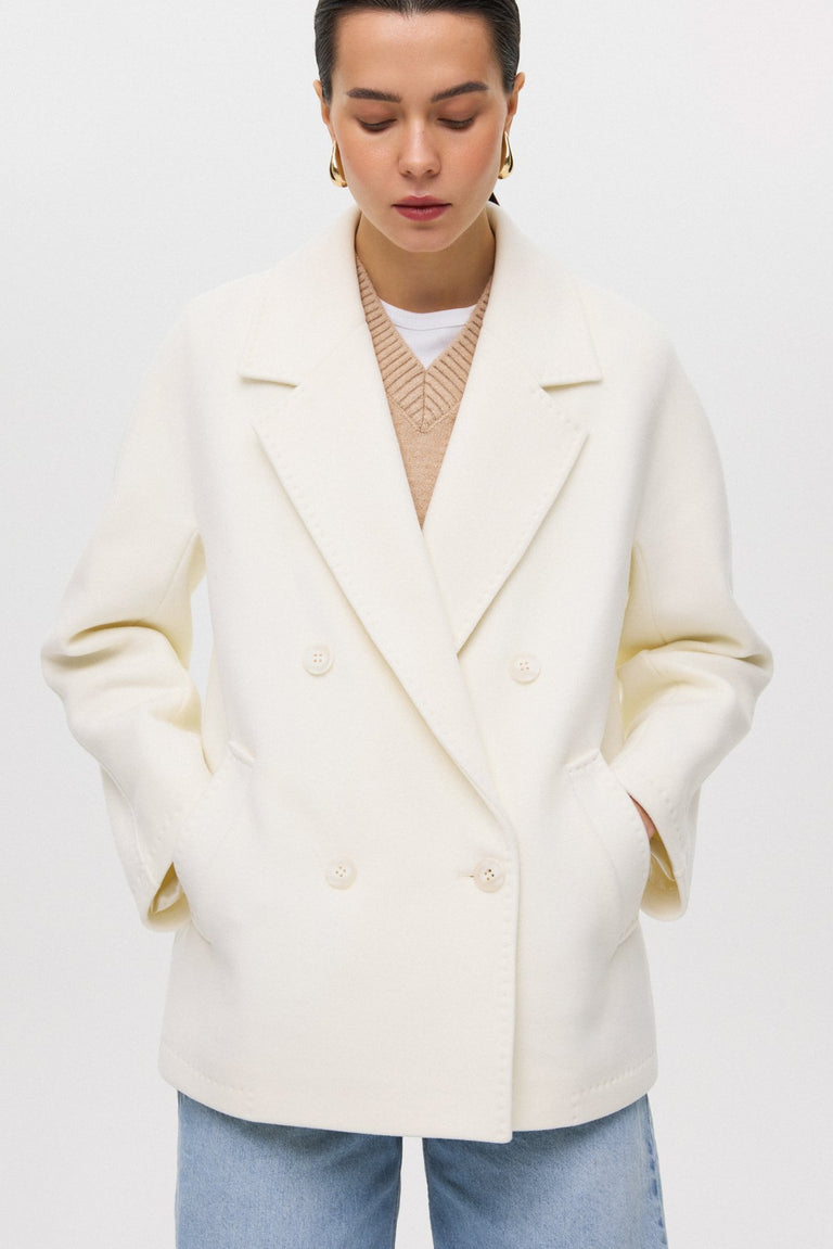 Women's Short Double-Breasted White Coat with Wool Estro ER00117054.