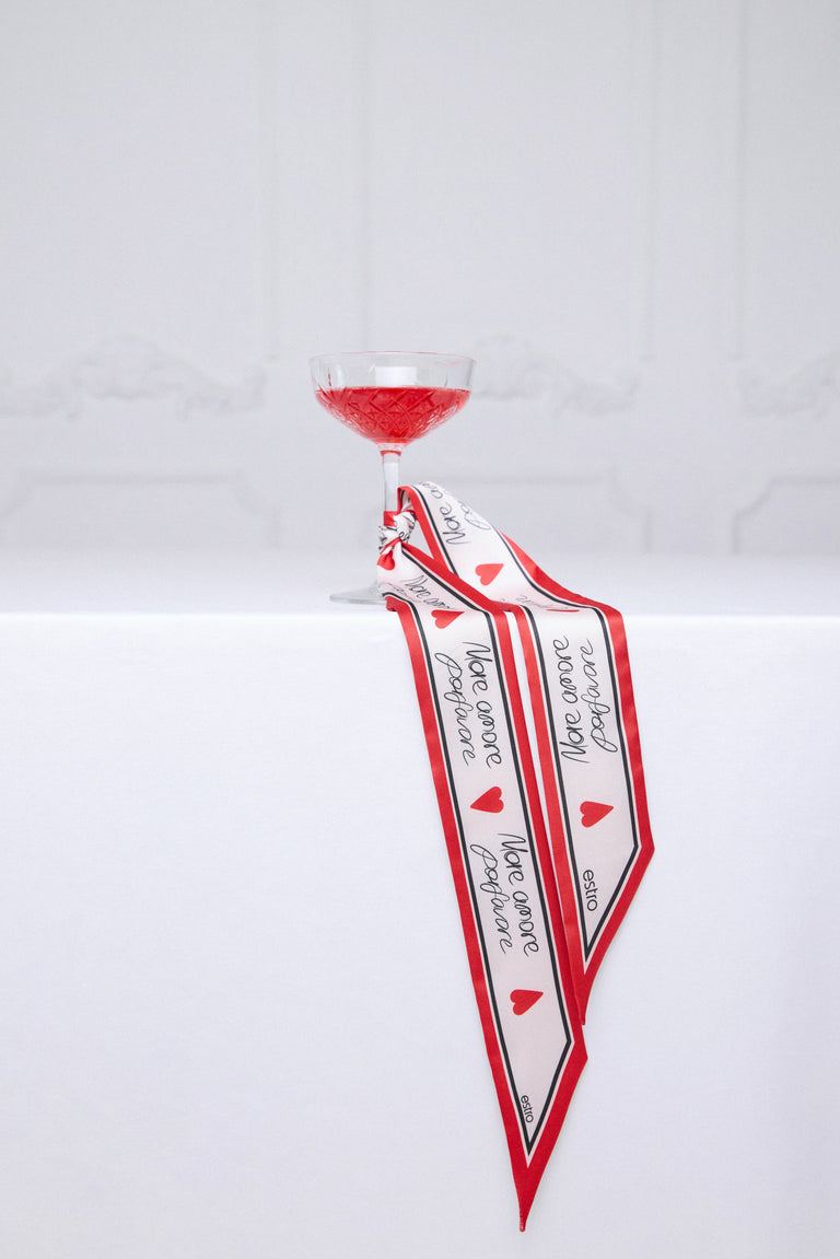 Red and white twilly neckerchief from Estro.