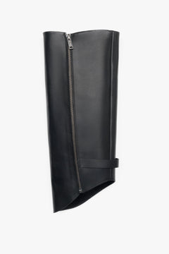 Black leather 2-in-1 ankle and knee-high boots with decorative buckle Estro.
