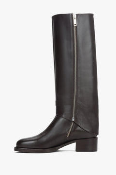 Dark brown 2-in-1 ankle and knee-high boots in genuine leather with decorative buckle.
