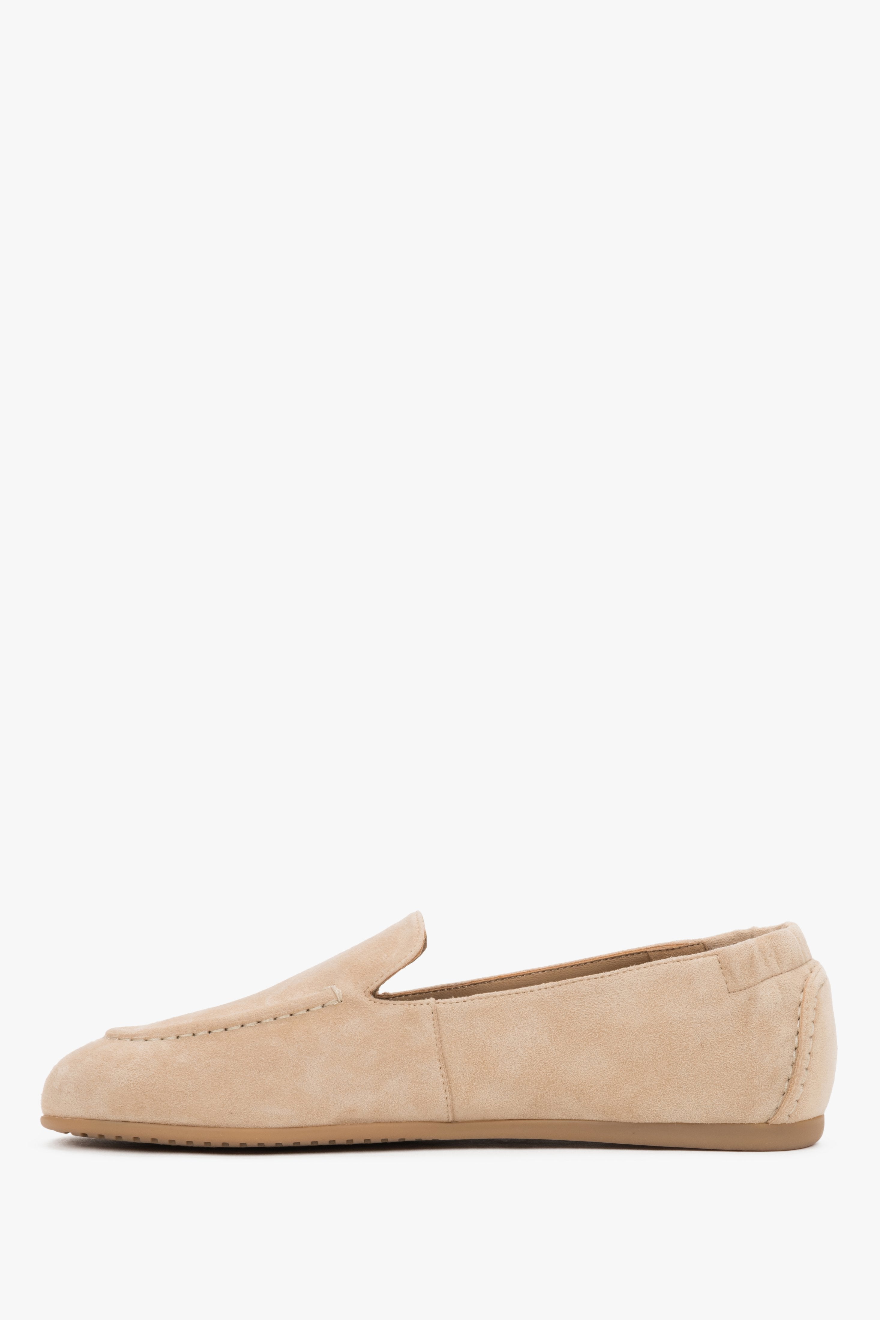 Elegant Estro women's barefoot-style moccasins crafted from beige velour.