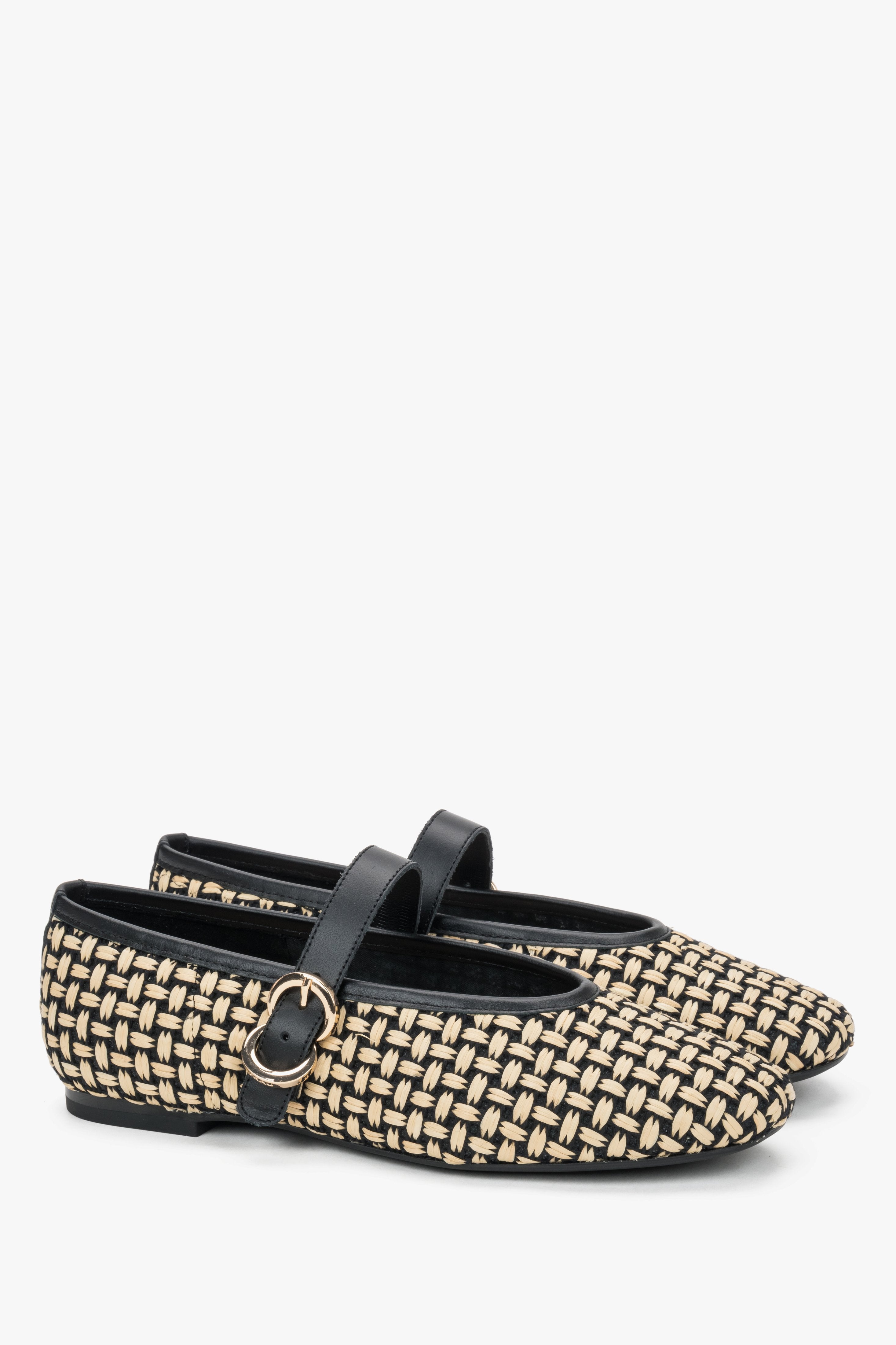 Women's beige woven ballet flats with leather trim and a gold buckle, Frau.