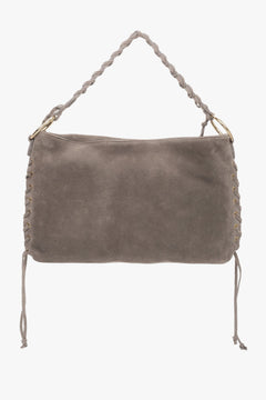 This elegant beige boho bag from Estro features a soft, premium Italian velour exterior with a braided handle, perfect for everyday wear.